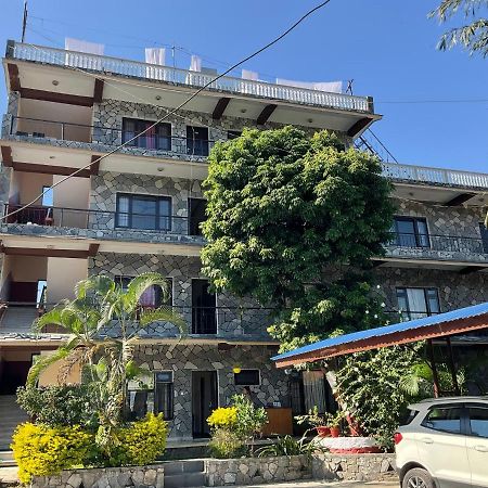 Trekkers Lodge Pokhara Exterior photo