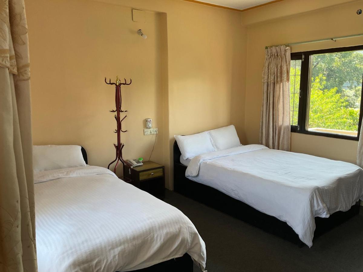 Trekkers Lodge Pokhara Exterior photo