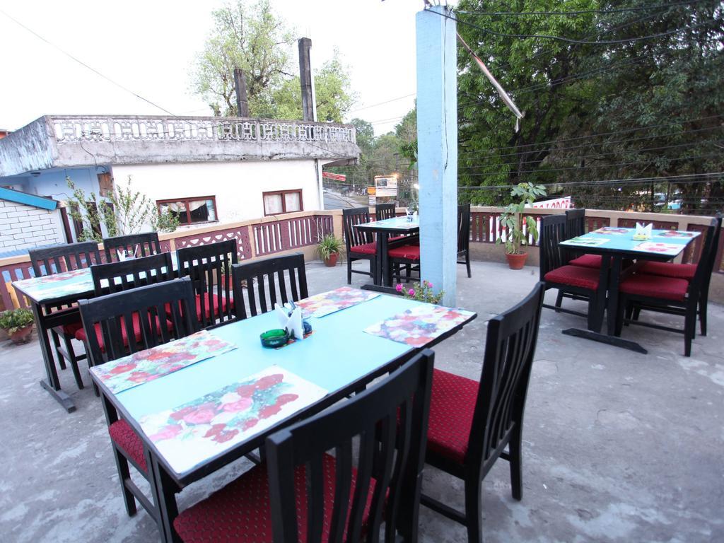 Trekkers Lodge Pokhara Exterior photo