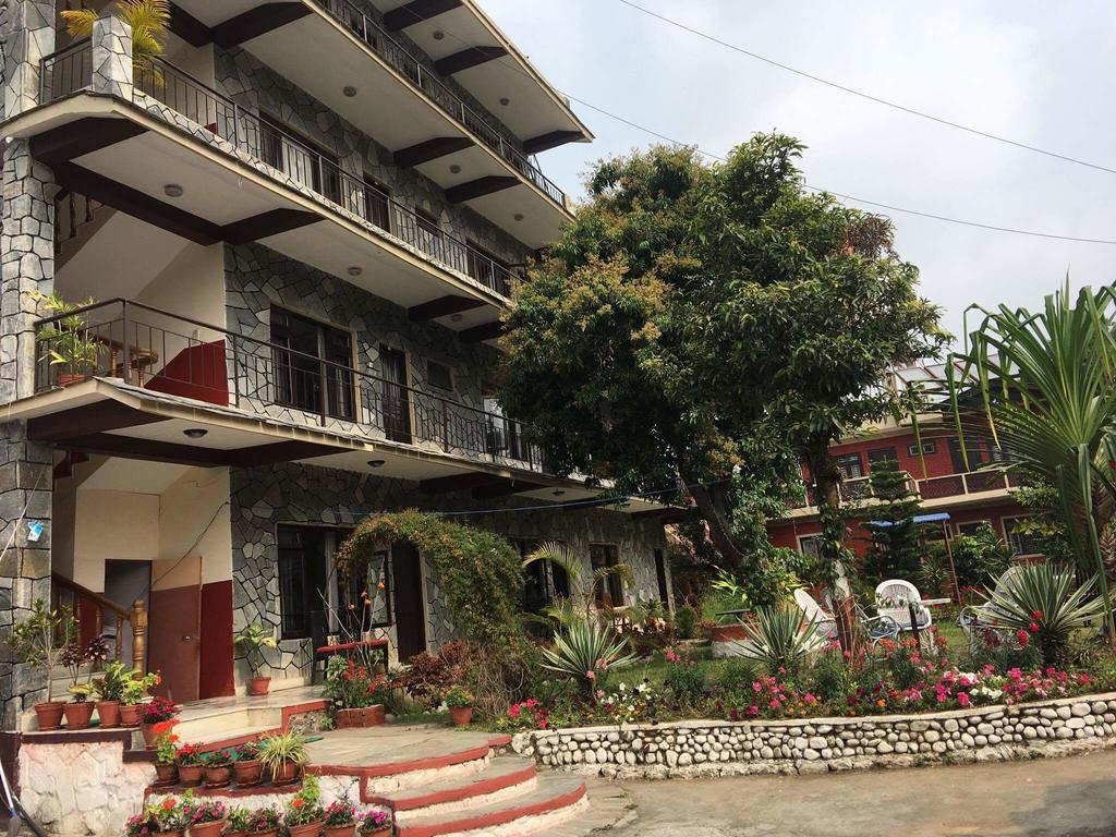 Trekkers Lodge Pokhara Exterior photo