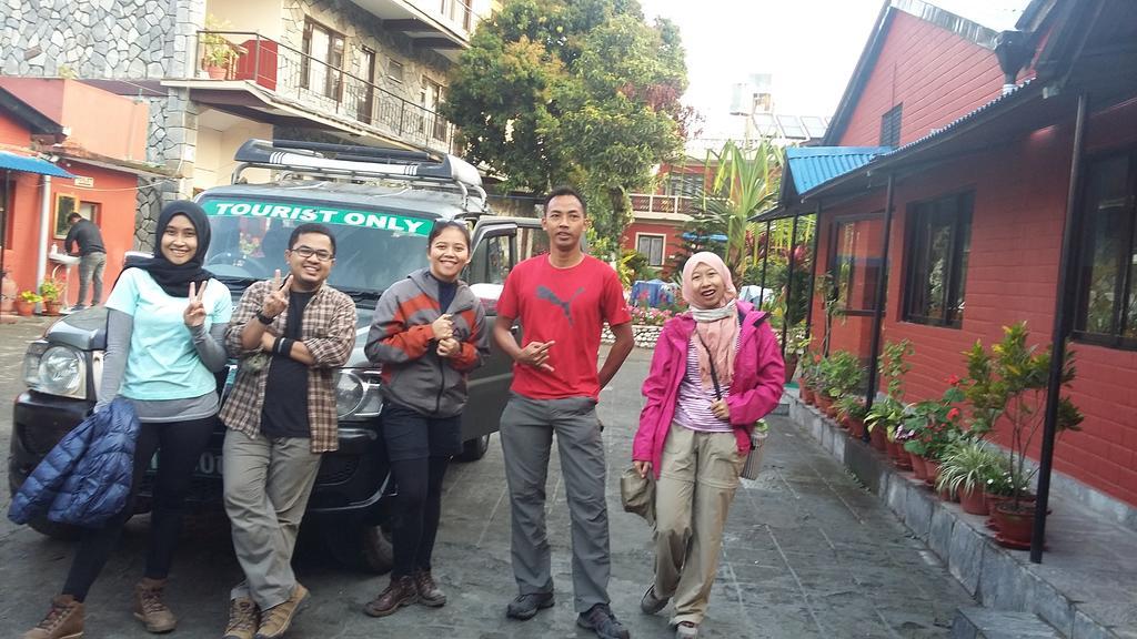 Trekkers Lodge Pokhara Exterior photo