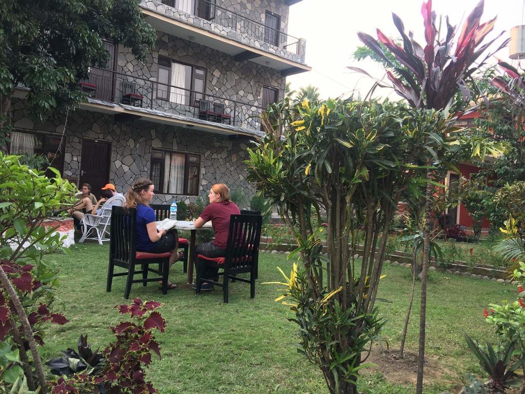 Trekkers Lodge Pokhara Exterior photo